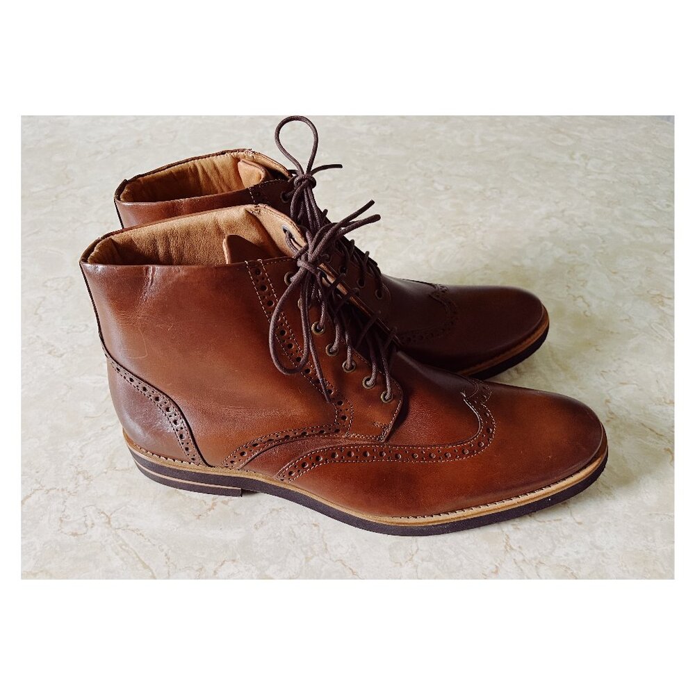 NWOB Bass Sz 10.5 Seth Boot Brown Leather Wing Tip Lace Up Boot Made in Brazil
